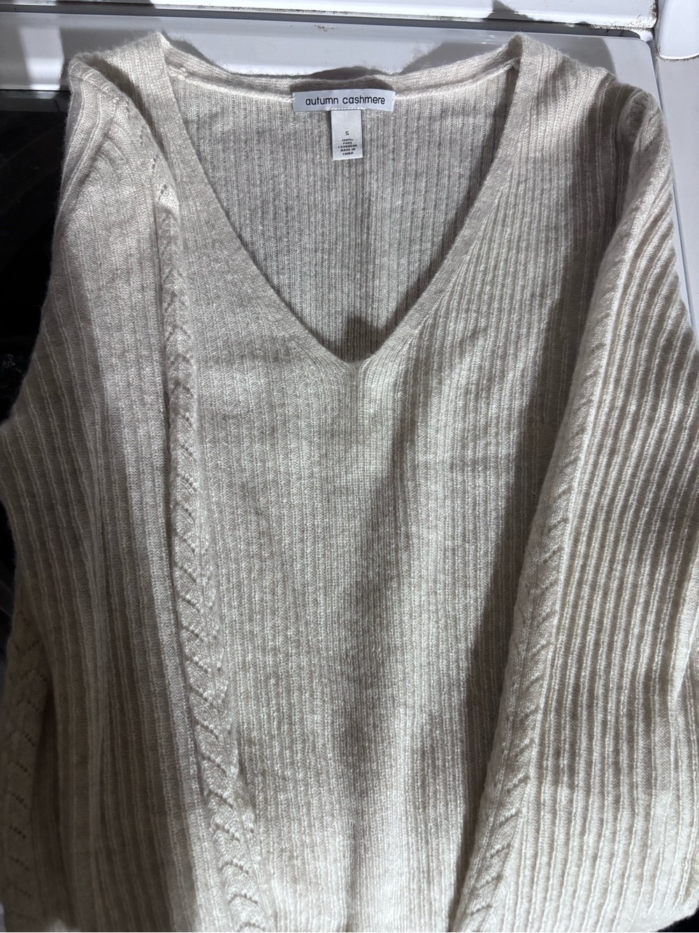 Autumn Cashmere Cream Ribbed V-Neck Cashmere Sweater